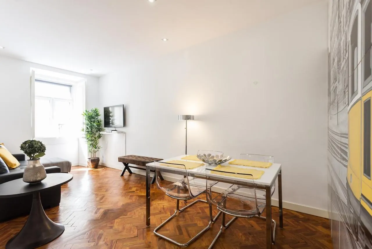 Bairro Alto Gaveas Family Apartment Lisbon